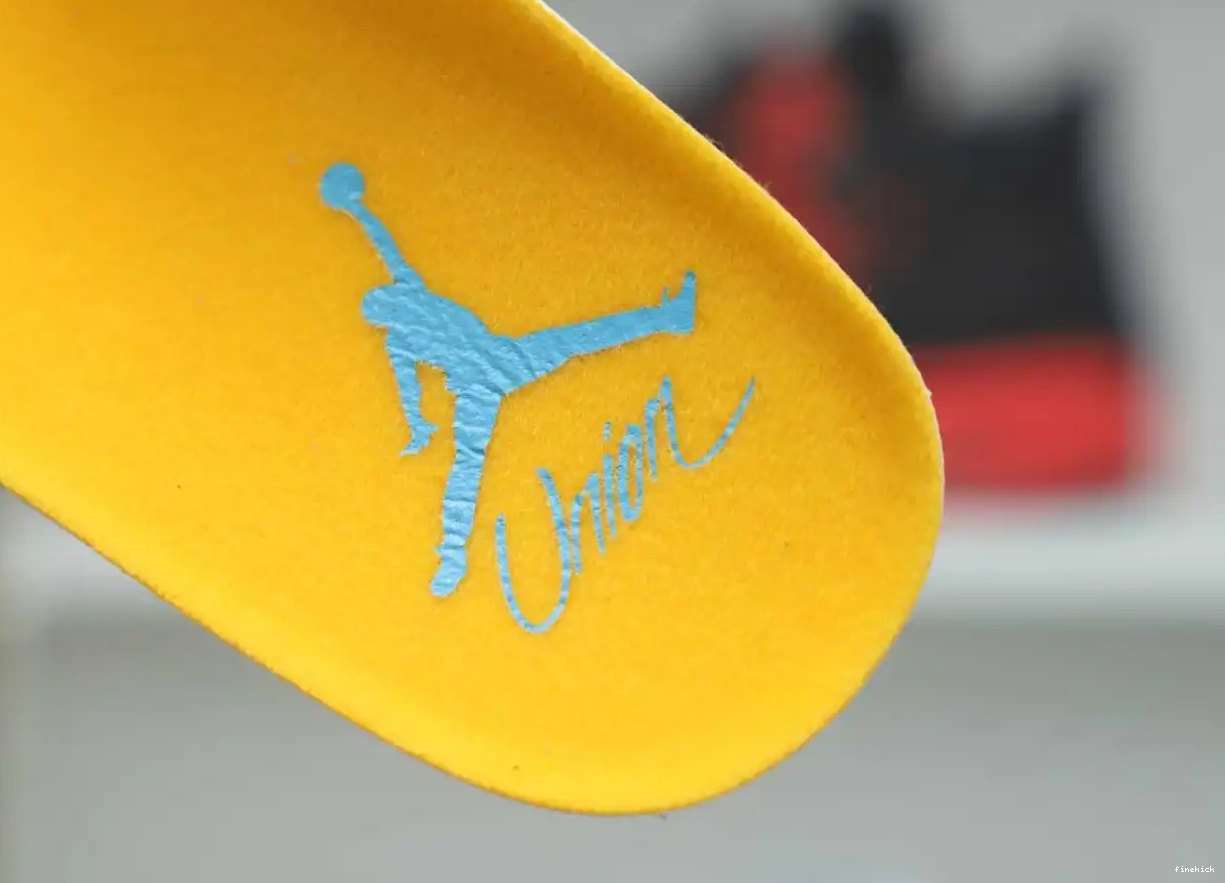 JORDAN RETRO 'TAUPE HAZE' UNION X AIR 4 LA 0526